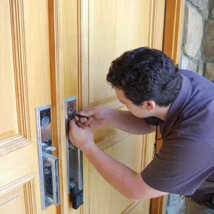 Super Locksmith Service Little Rock, AR 501-305-0446 - house-locksmith